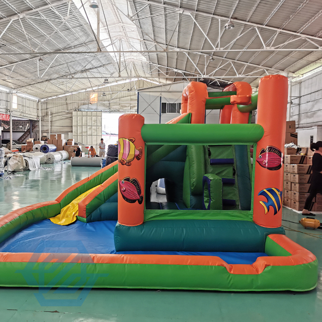Jumping Bounce House Inflatable Water Slide Bouncy Castle with Pool